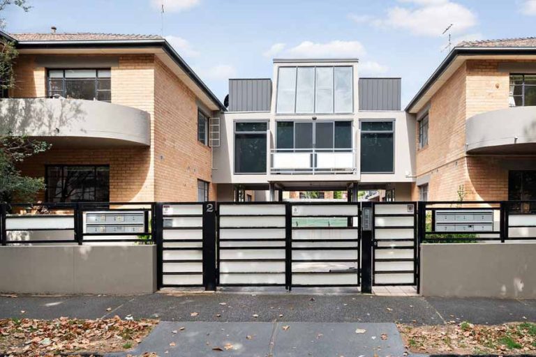 St Kilda East, Vic