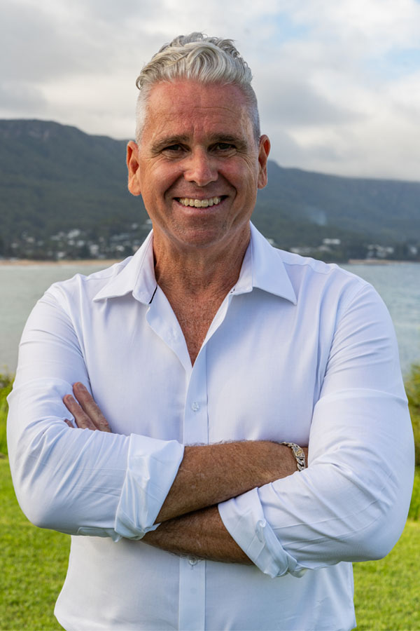 Sterling Property Buyers Team - Barney Ellevsen